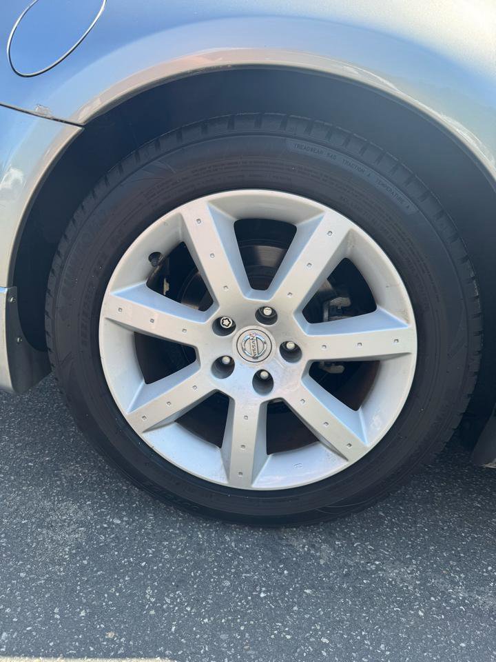 Used 2004 Nissan 350Z Touring image 16