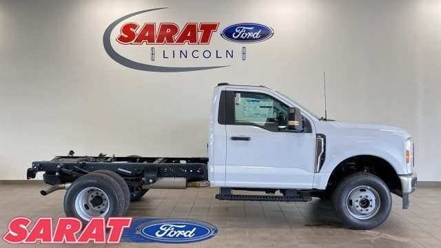 New 2025 Ford F350 XL w/ XL Chrome Package image 1