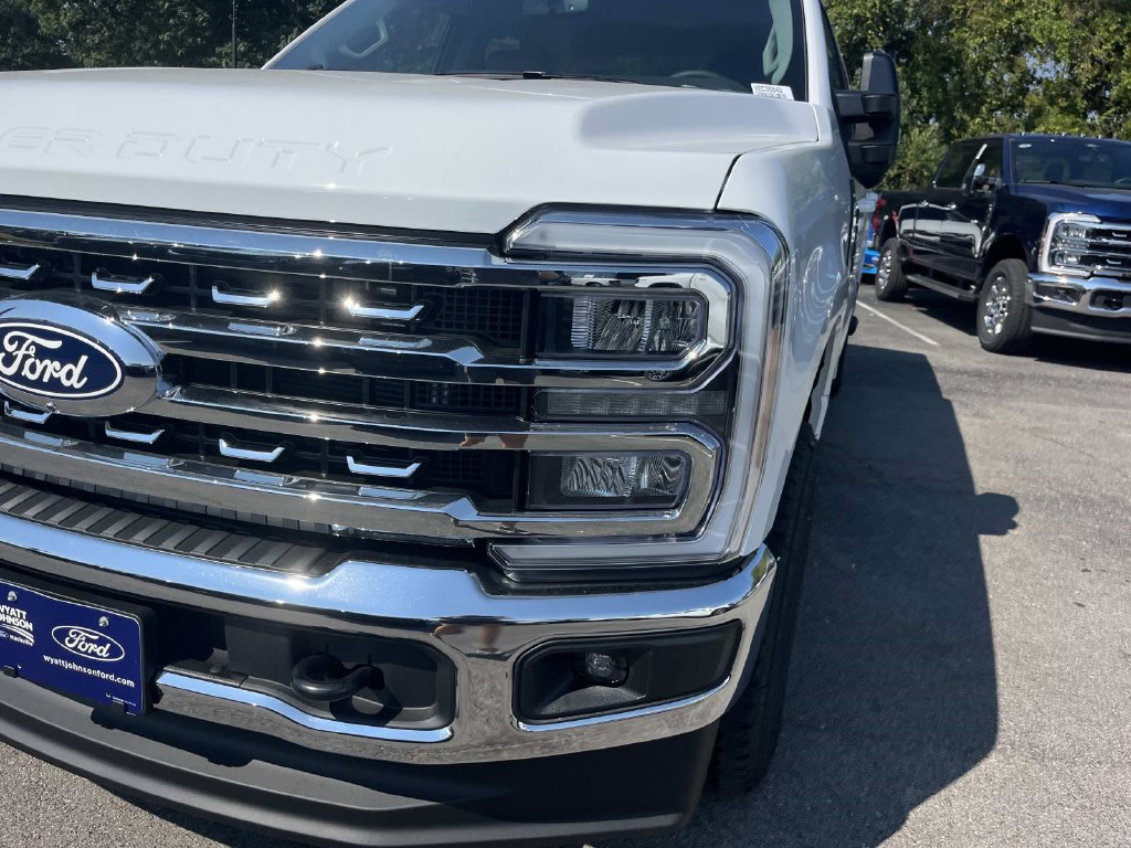 New 2027 Ford F250 Lariat AWD/4WD image 10