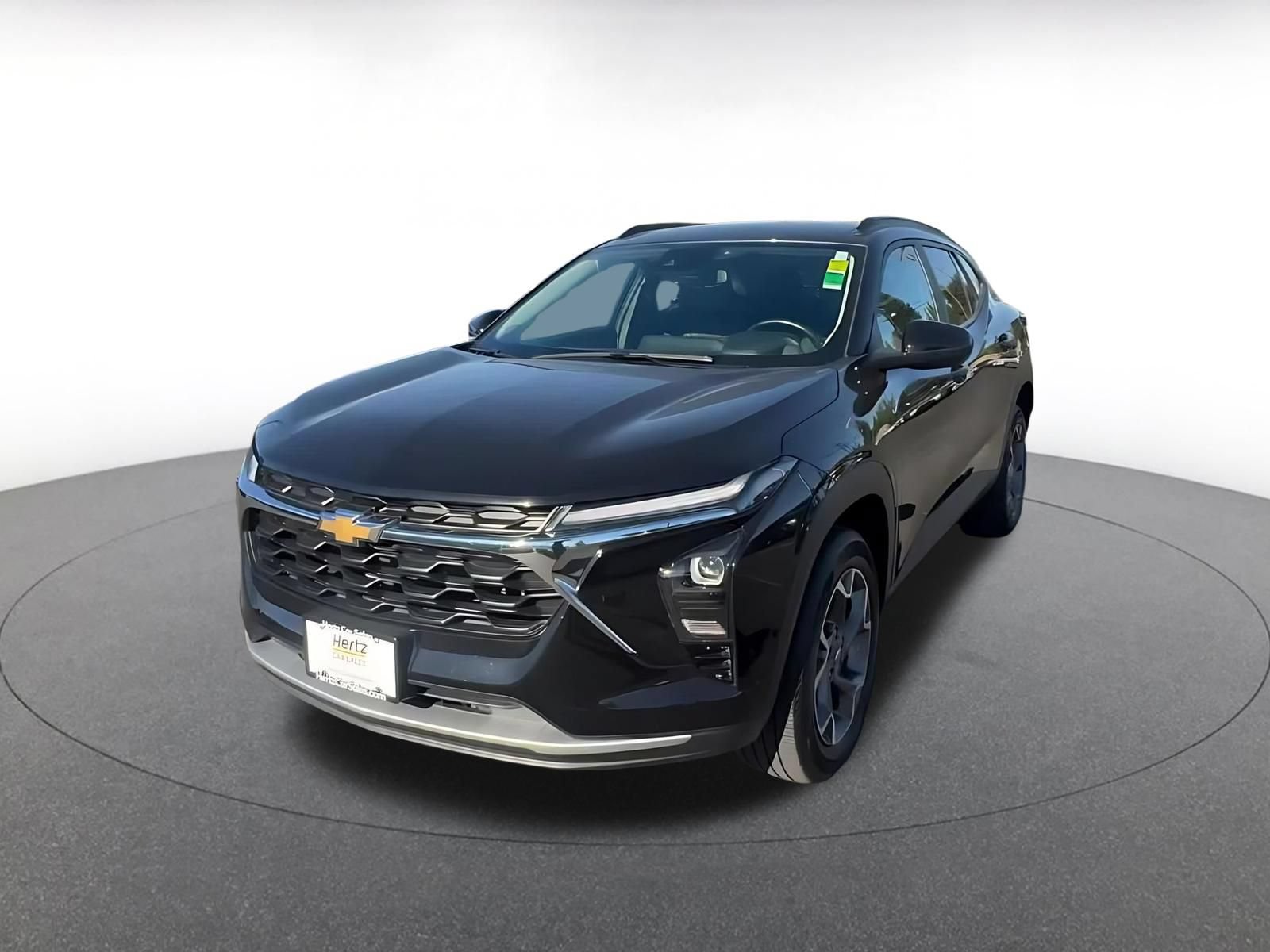 Used 2025 Chevrolet Trax LT w/ LT Convenience Package FWD image 6