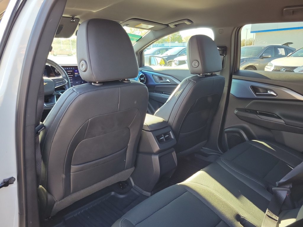 Certified 2025 Chevrolet Equinox EV LT w/ Convenience Package AWD/4WD image 28