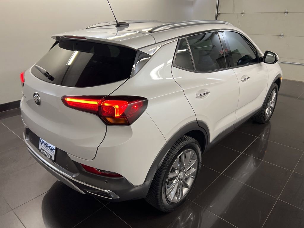 Used 2021 Buick Encore GX Essence w/ Advanced Technology Package image 6