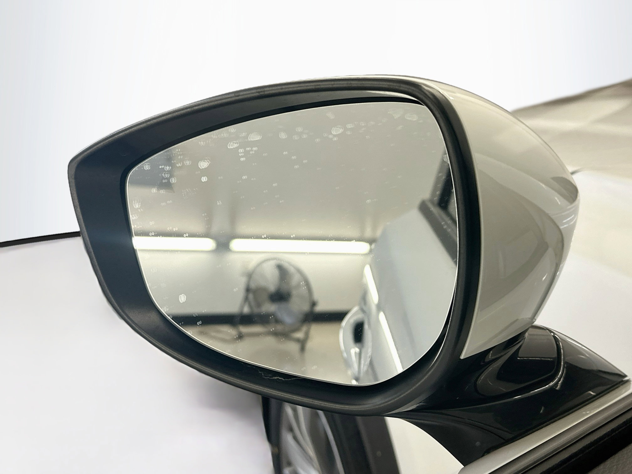 Used 2024 MAZDA CX-90 Plug-In Hybrid w/ Preferred AWD/4WD image 16