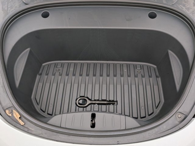 Used 2021 Tesla Model 3 Standard Range Plus image 25