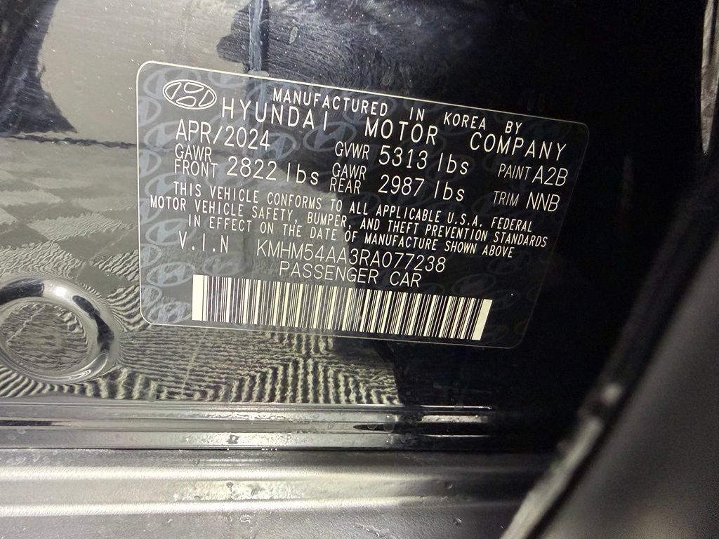 Used 2024 Hyundai Ioniq 6 Limited RWD image 26