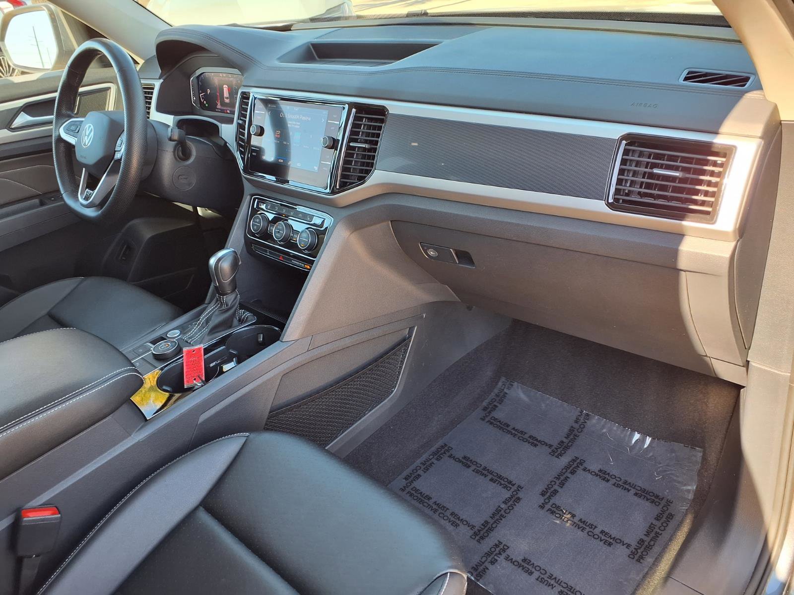 Used 2021 Volkswagen Atlas SEL R-Line image 10