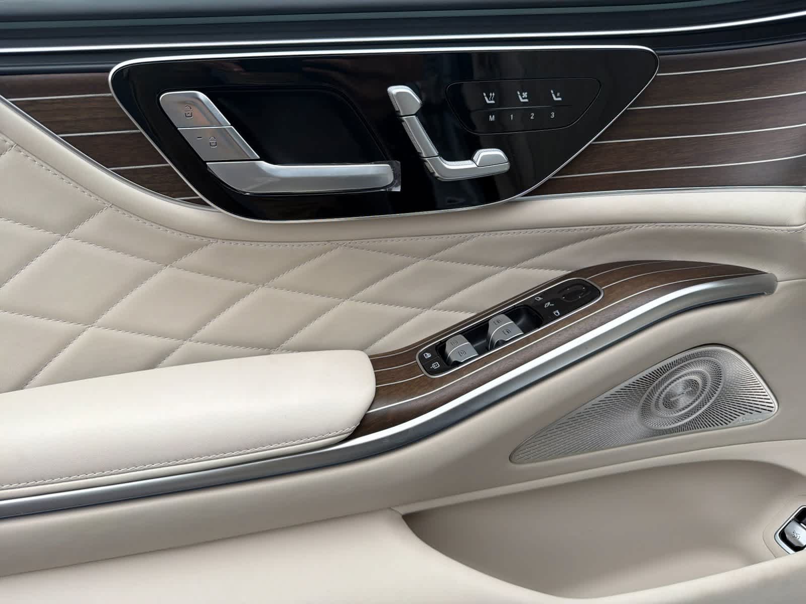 New 2027 Mercedes-Benz S 580 4MATIC Sedan image 10