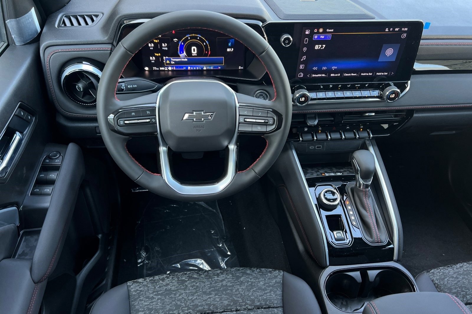 New 2025 Chevrolet Colorado Z71 w/ Midnight Edition image 16