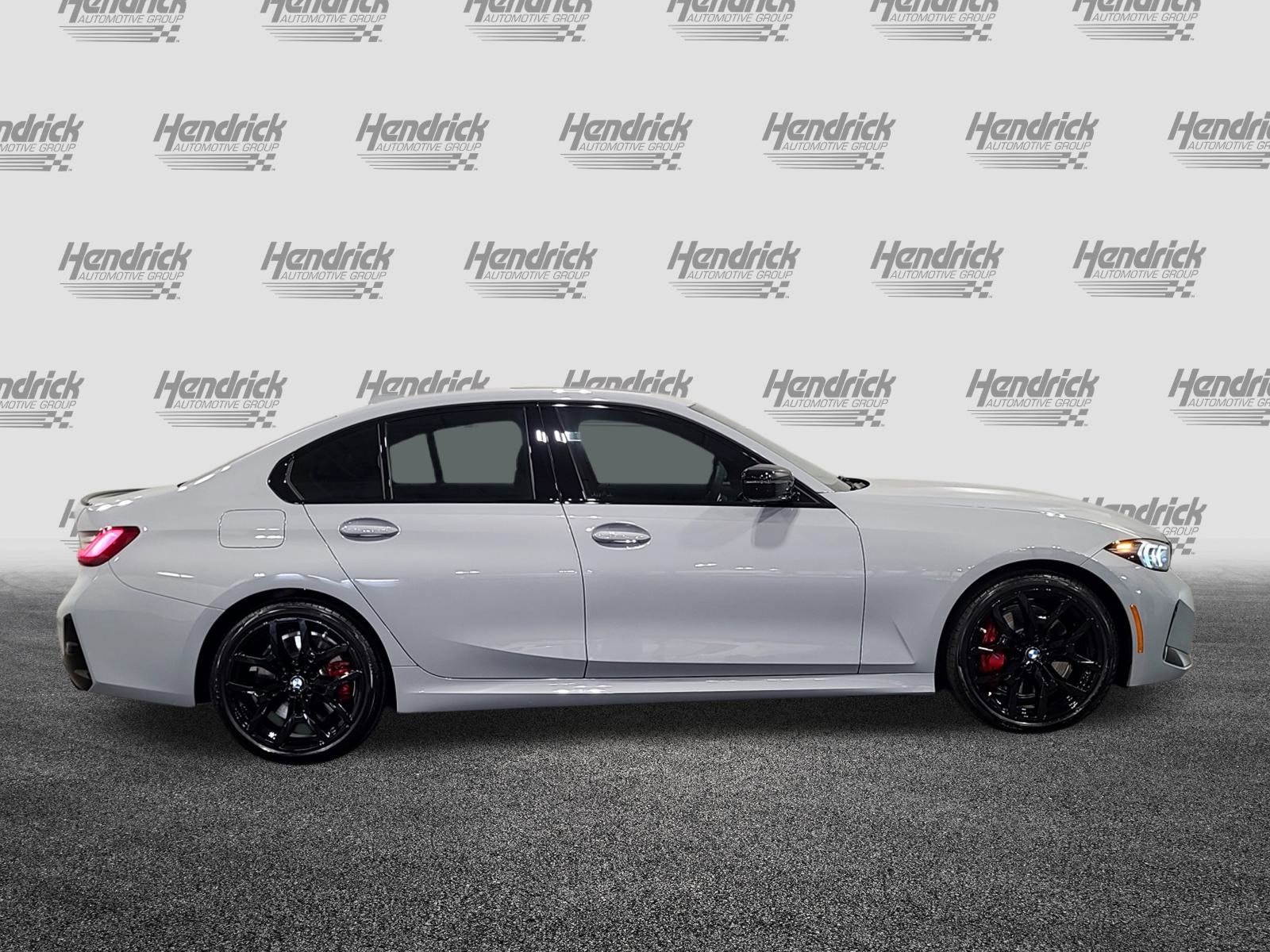 New 2026 BMW 330i Sedan w/ M Sport Package image 9