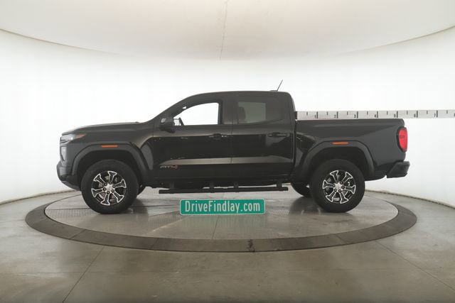 Used 2024 GMC Canyon AT4 image 9
