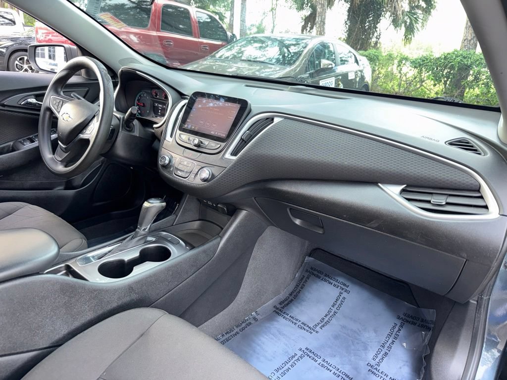 Used 2019 Chevrolet Malibu LS FWD image 18