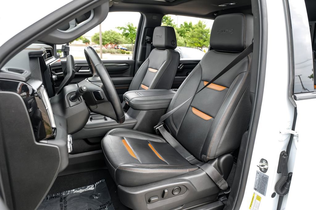 Used 2024 GMC Sierra 2500 AT4 w/ AT4 Premium Plus Package AWD/4WD image 31