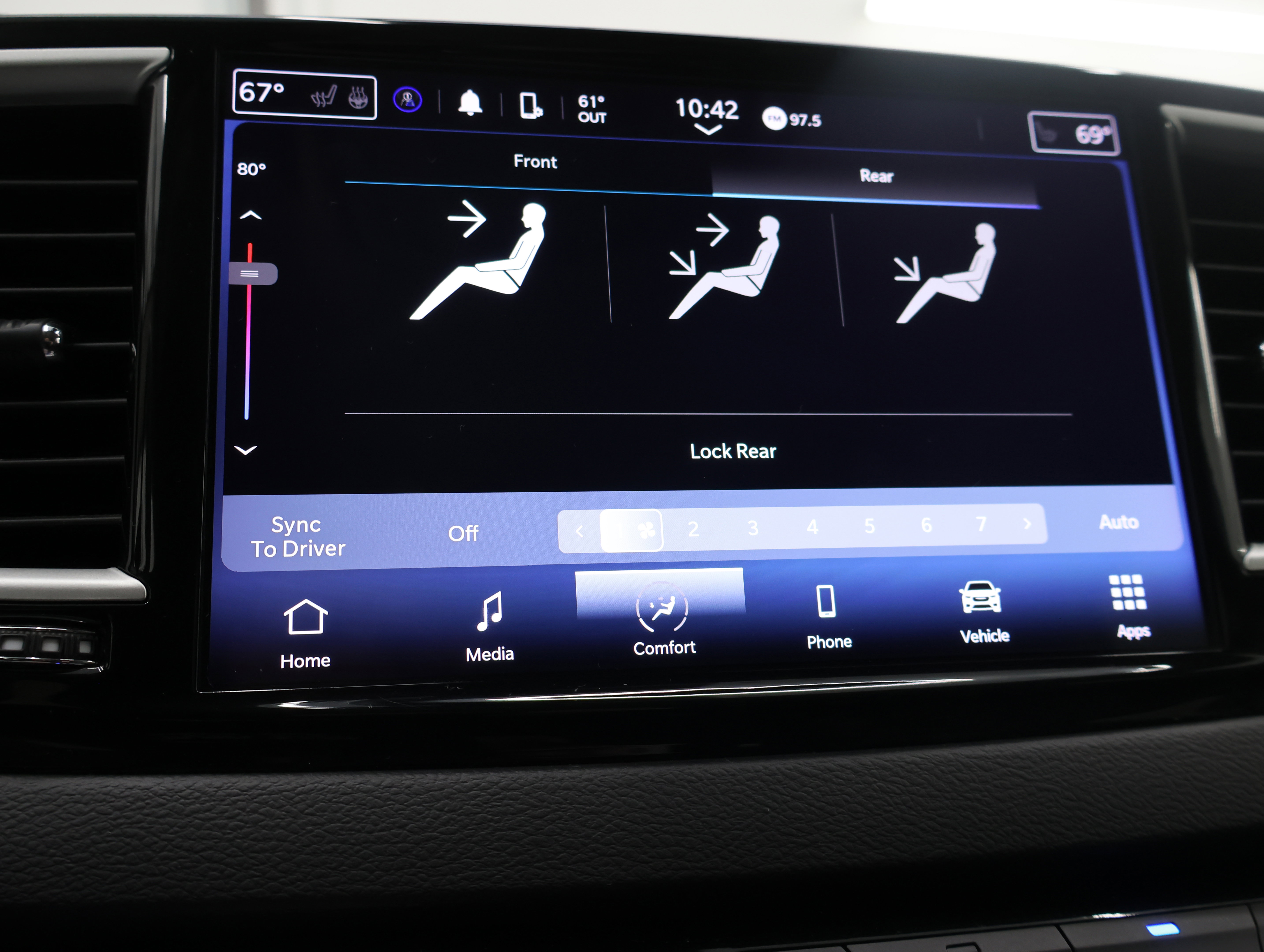 Used 2024 Chrysler Pacifica Touring-L FWD image 55
