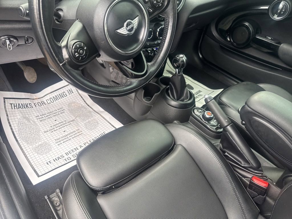 Used 2018 MINI Cooper S image 30