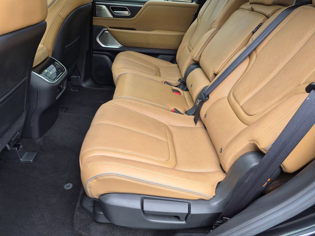 Used 2025 INFINITI QX80 Sensory AWD/4WD image 23