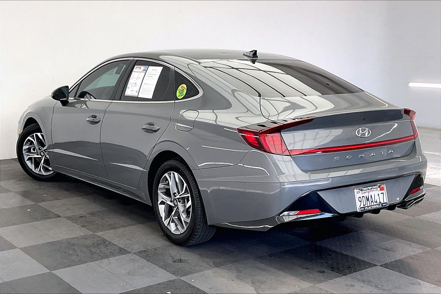 Used 2023 Hyundai Sonata SEL w/ Cargo Package FWD image 10