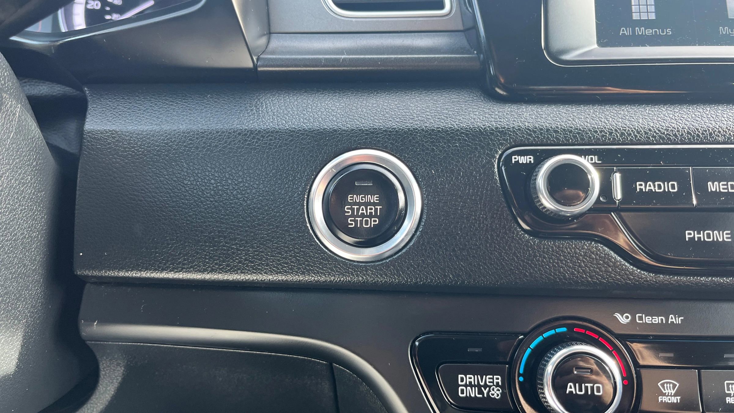 Used 2017 Kia Niro LX image 22