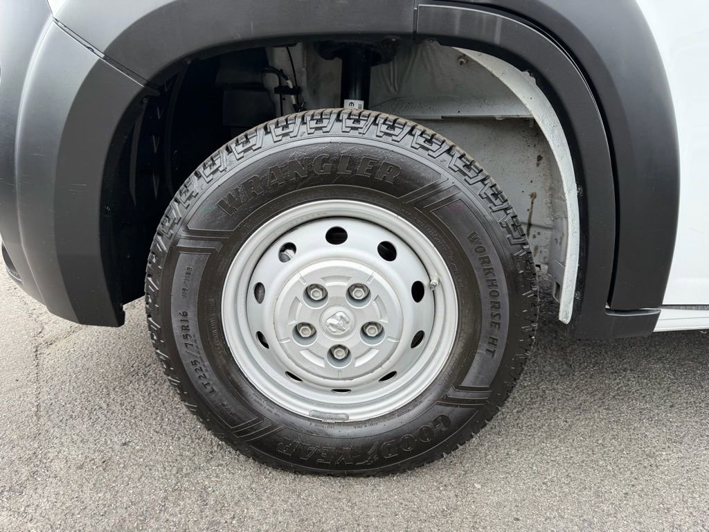 Used 2023 RAM ProMaster 2500 image 8