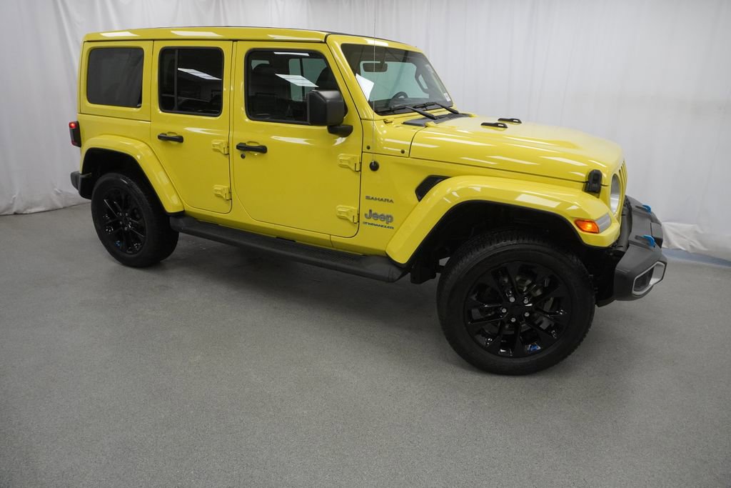 Certified 2023 Jeep Wrangler Unlimited Sahara w/ Cold Weather Group image 9