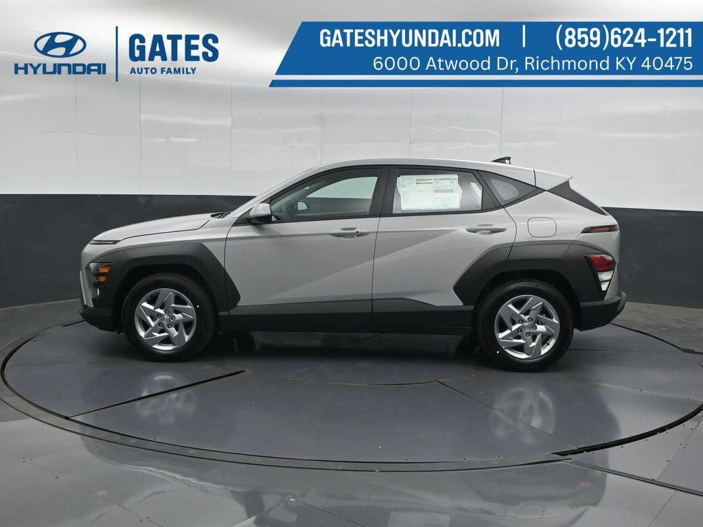 New 2027 Hyundai Kona SE FWD image 7
