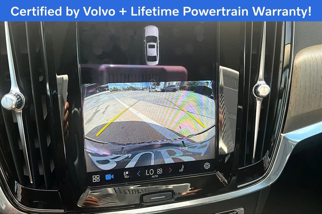 Used 2023 Volvo S90 T8 Ultimate w/ Lounge Package image 29