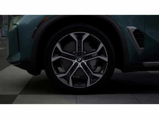 Used 2026 BMW X5 sDrive40i w/ Climate Comfort Package RWD image 7