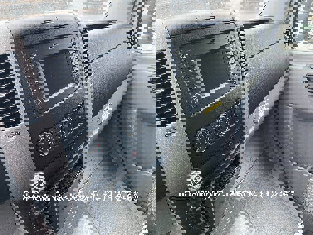 Used 2018 Mercedes-Benz Sprinter 3500 image 20