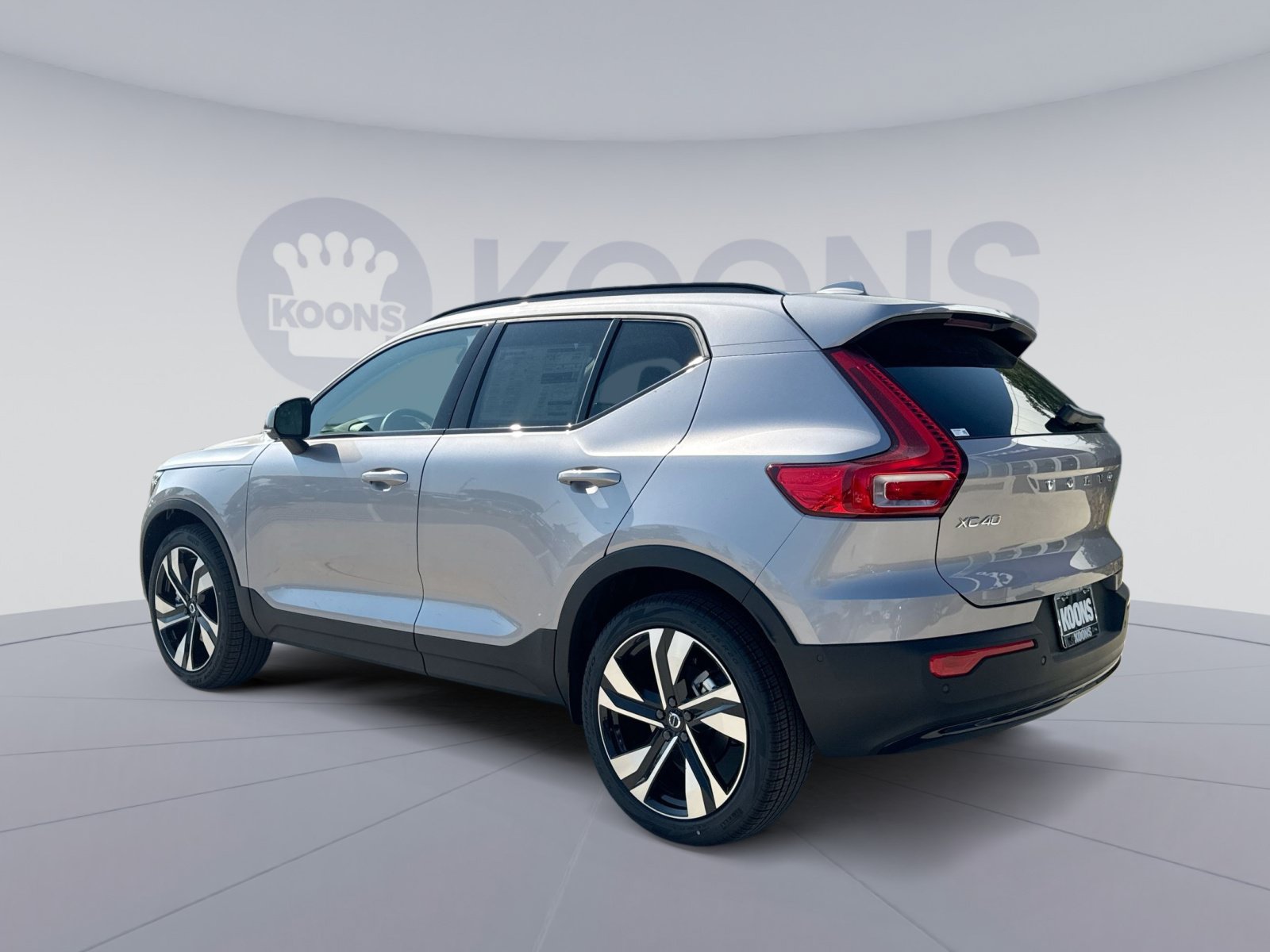 New 2026 Volvo XC40 B5 Ultra w/ Protection Package Premier AWD/4WD image 4