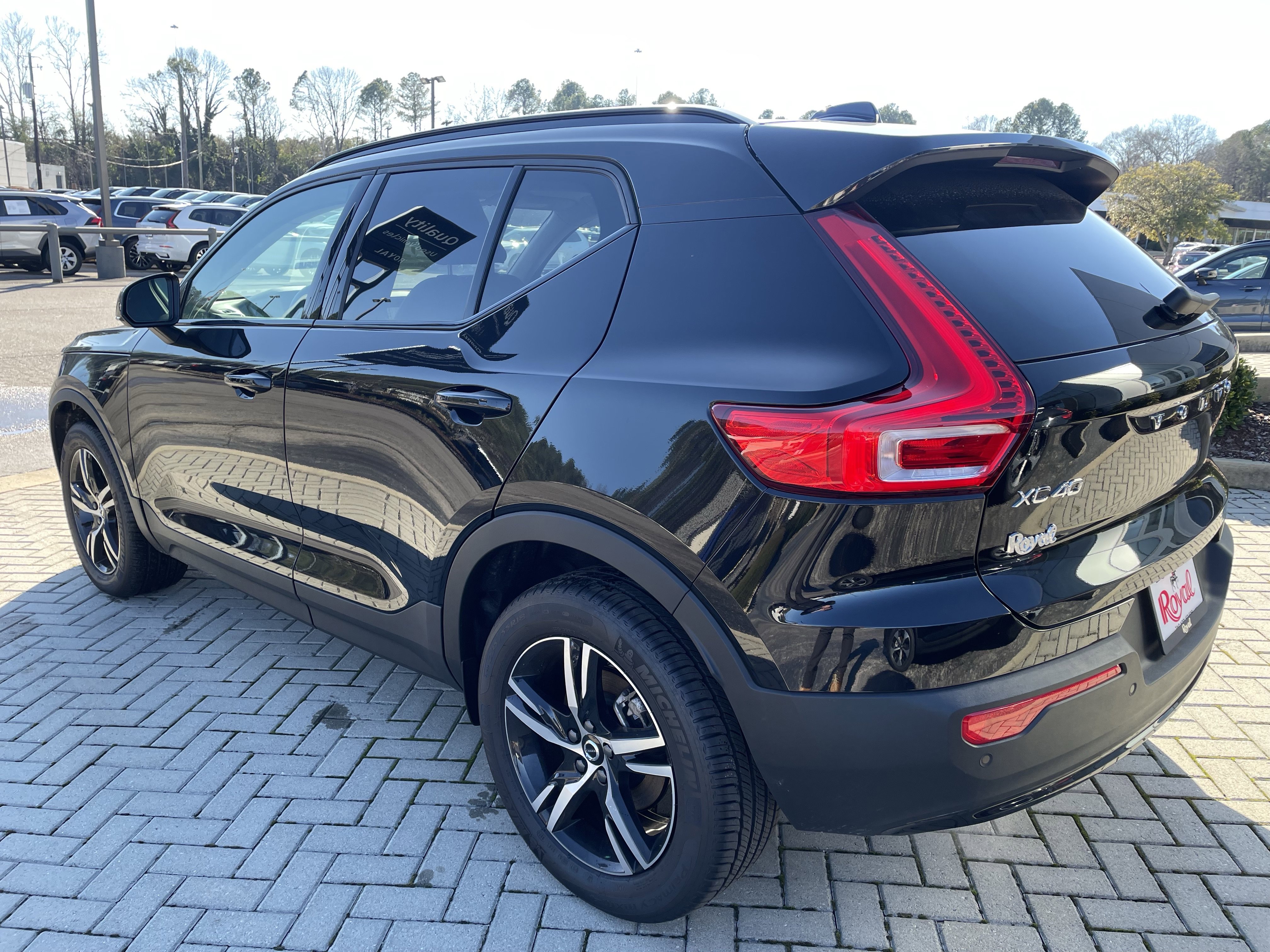 New 2026 Volvo XC40 B5 Core image 5