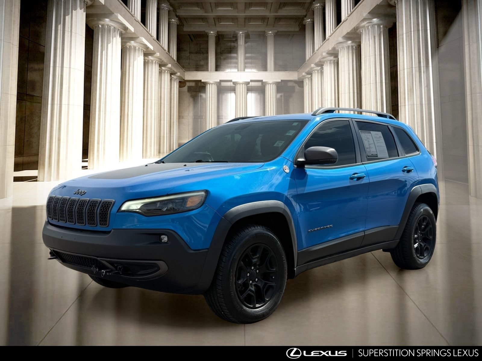 Used 2019 Jeep Cherokee Trailhawk w/ Comfort/Convenience Group AWD/4WD image 8