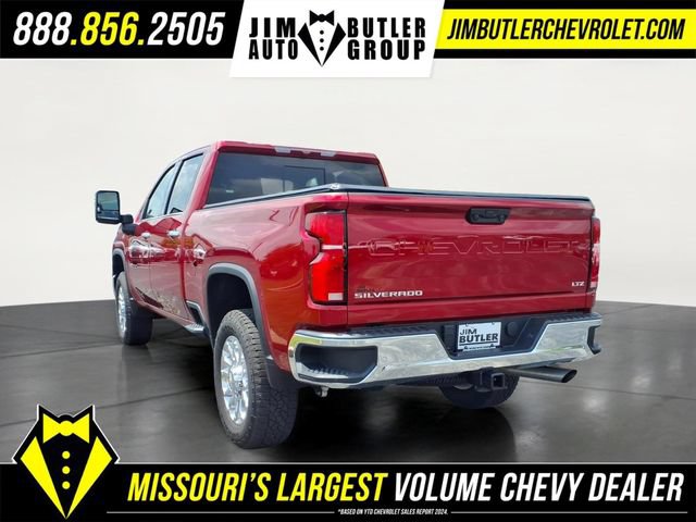 Used 2025 Chevrolet Silverado 2500 LTZ w/ LTZ Plus Package AWD/4WD image 3