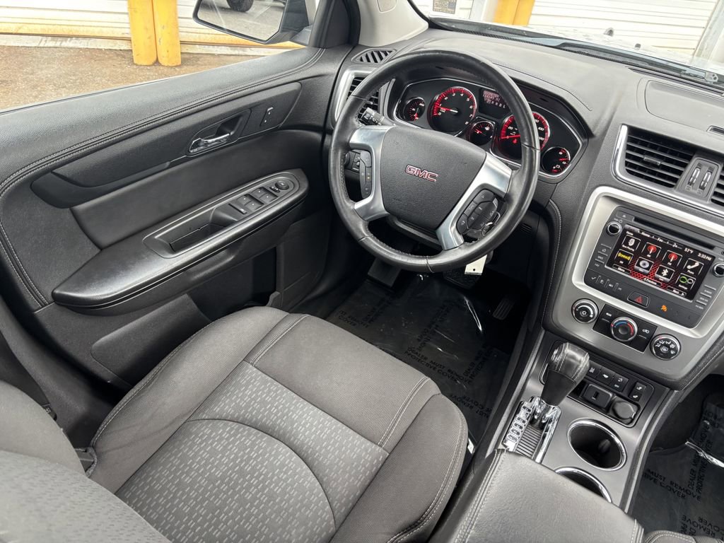 Used 2016 GMC Acadia SLE AWD/4WD image 20