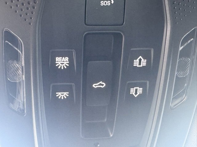 Used 2024 Porsche Panamera 4 image 27