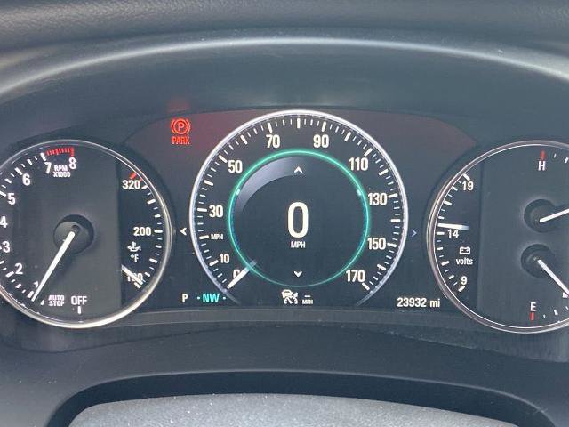 Used 2019 Buick LaCrosse Avenir w/ Driver Confidence Package II image 7