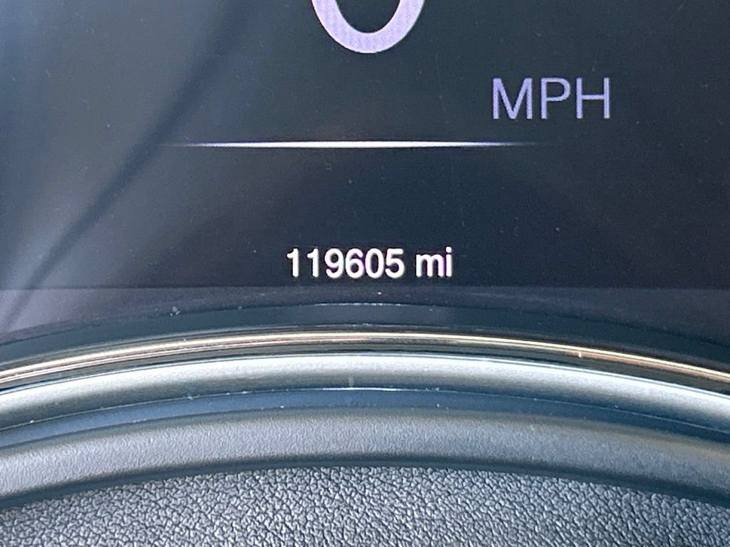 Used 2015 Jeep Grand Cherokee Altitude RWD image 38