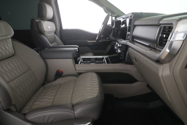 Used 2026 Ford F450 Platinum w/ Platinum Plus Package image 34