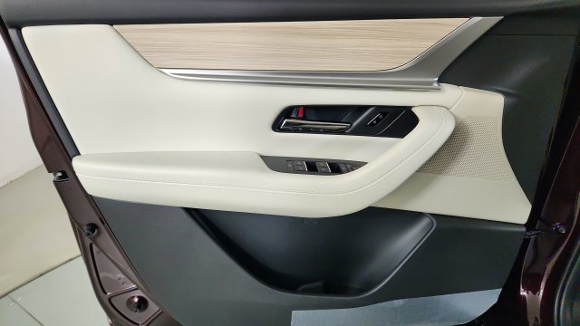 New 2026 MAZDA CX-90 Plug-In Hybrid w/ Premium Plus AWD/4WD image 9