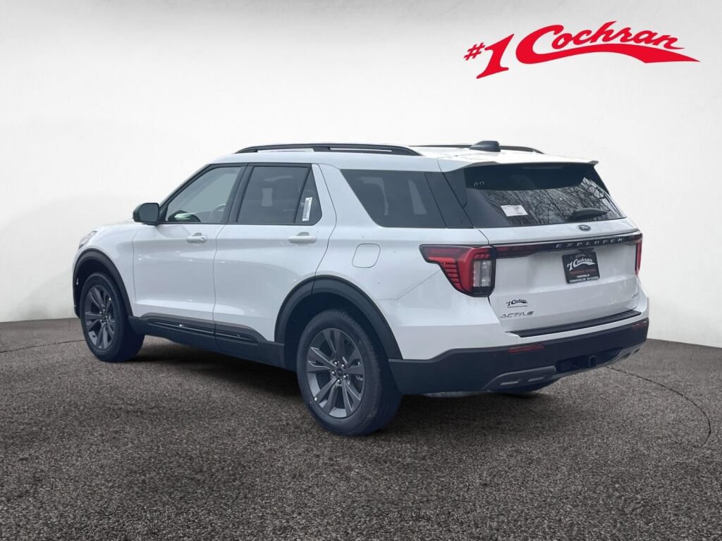 New 2026 Ford Explorer Active w/ Active Comfort Package AWD/4WD image 9