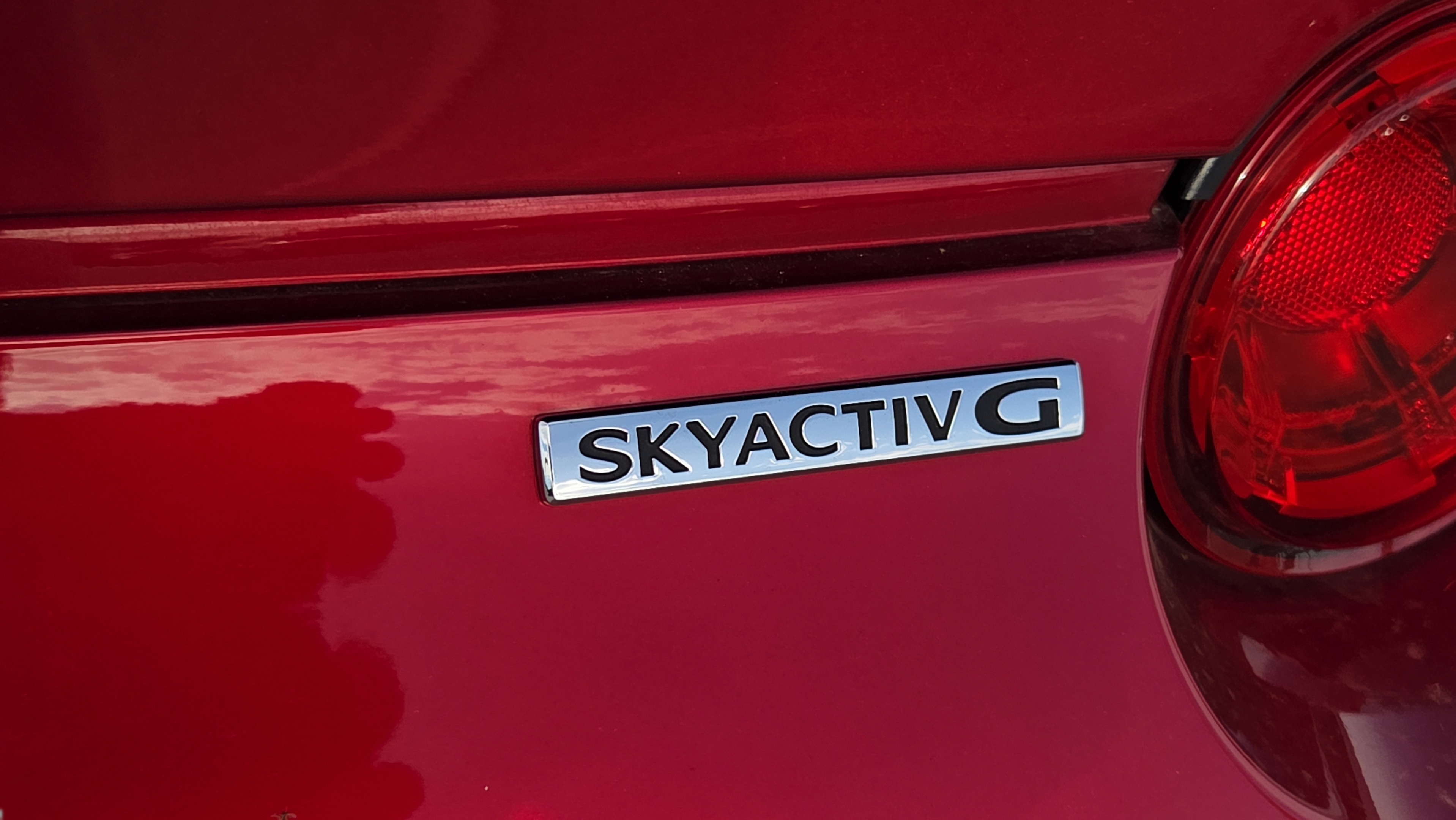 Used 2022 MAZDA MX-5 Miata RF Grand Touring RWD image 6