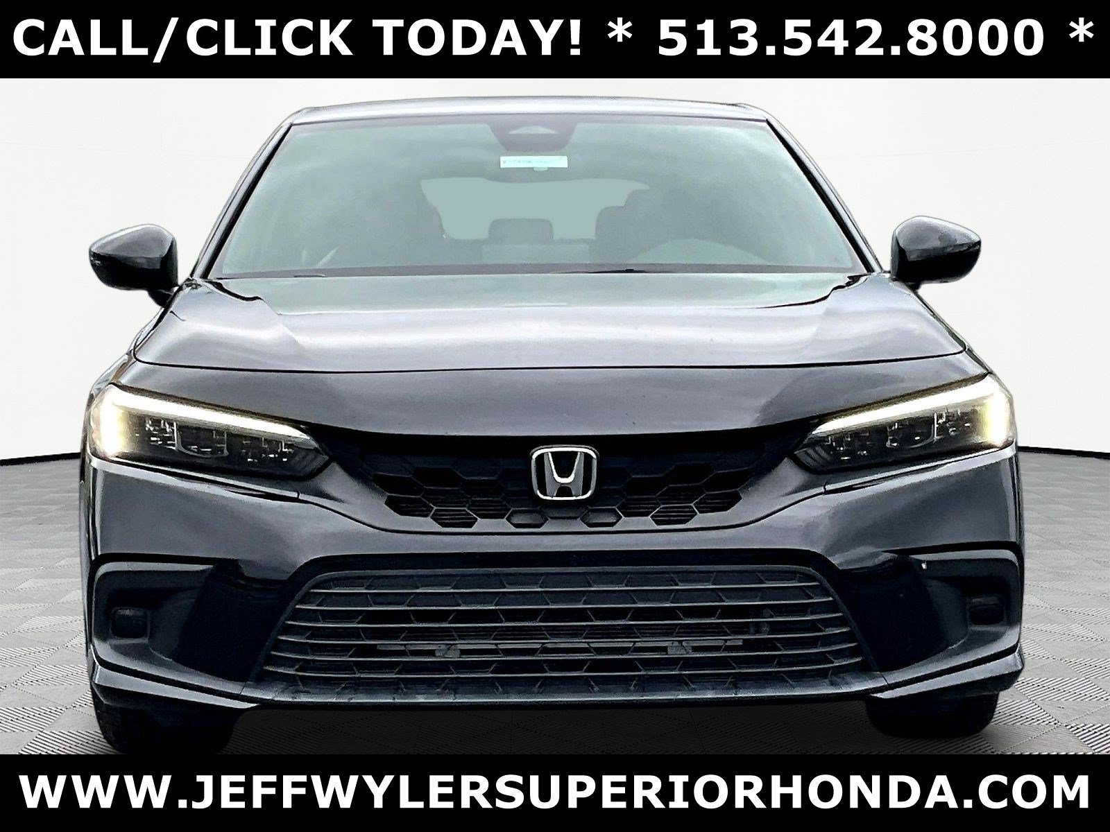 Used 2023 Honda Civic Sport image 2