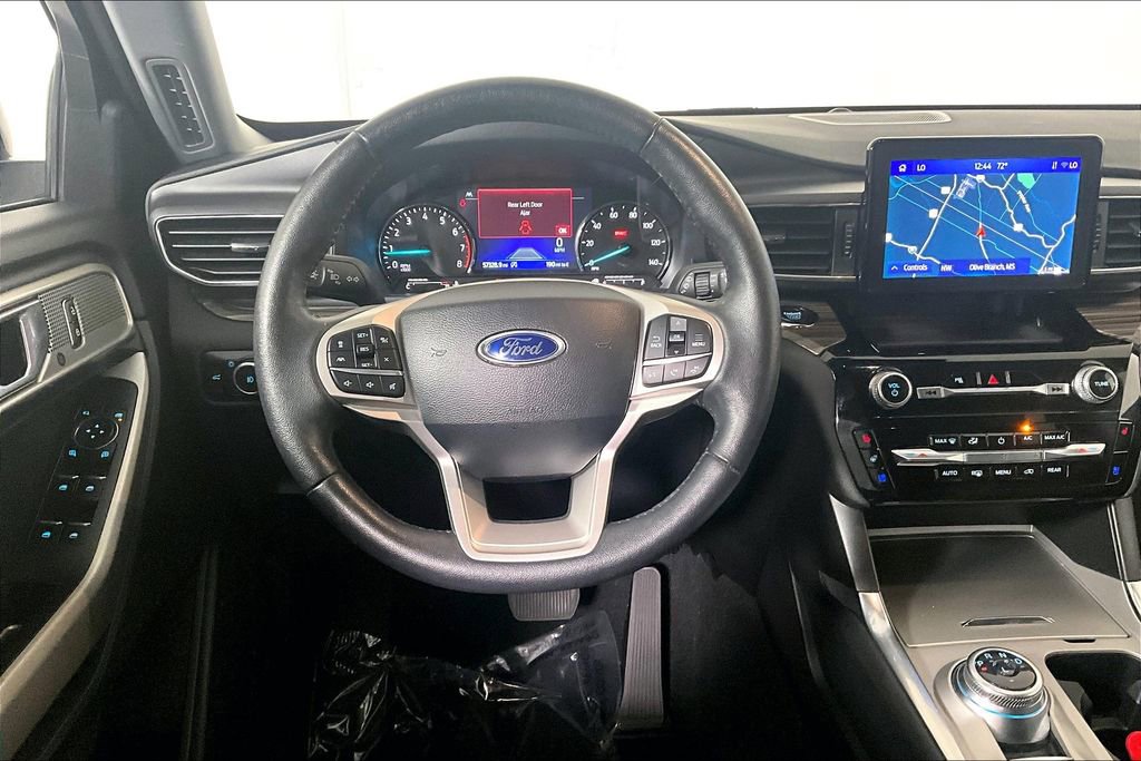 Used 2024 Ford Explorer Limited image 5