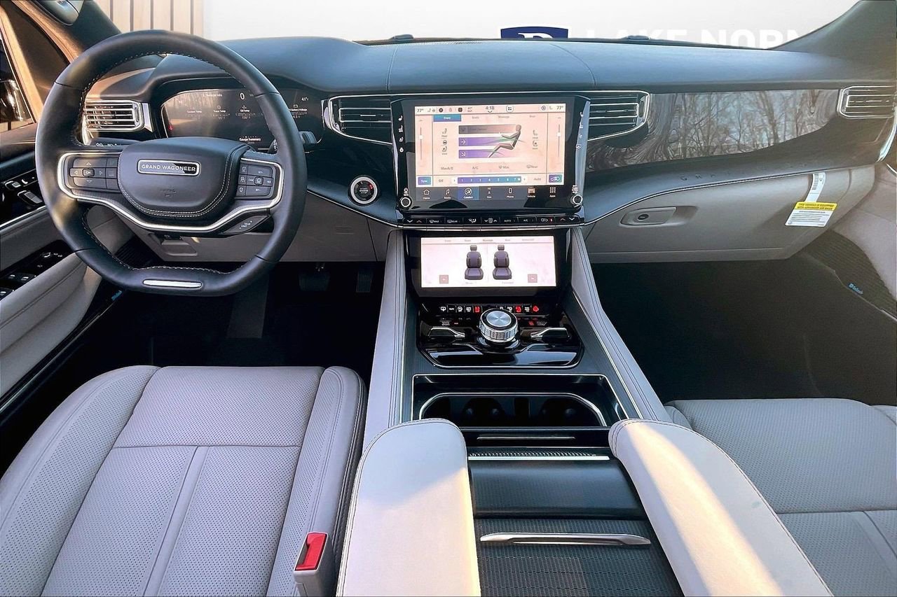 New 2026 Jeep Grand Wagoneer Summit w/ Premium Group III image 11