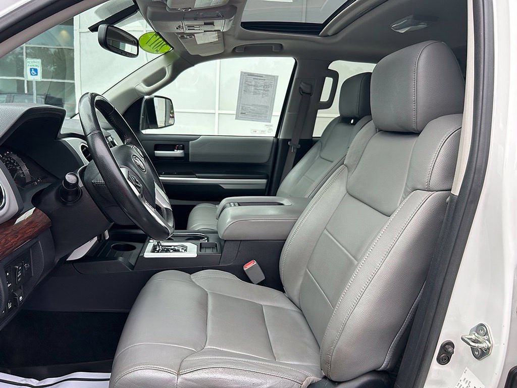 Used 2017 Toyota Tundra Limited AWD/4WD image 8
