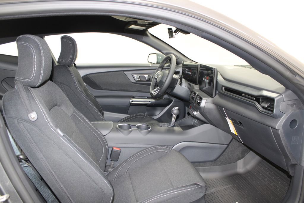 New 2026 Ford Mustang Coupe image 21