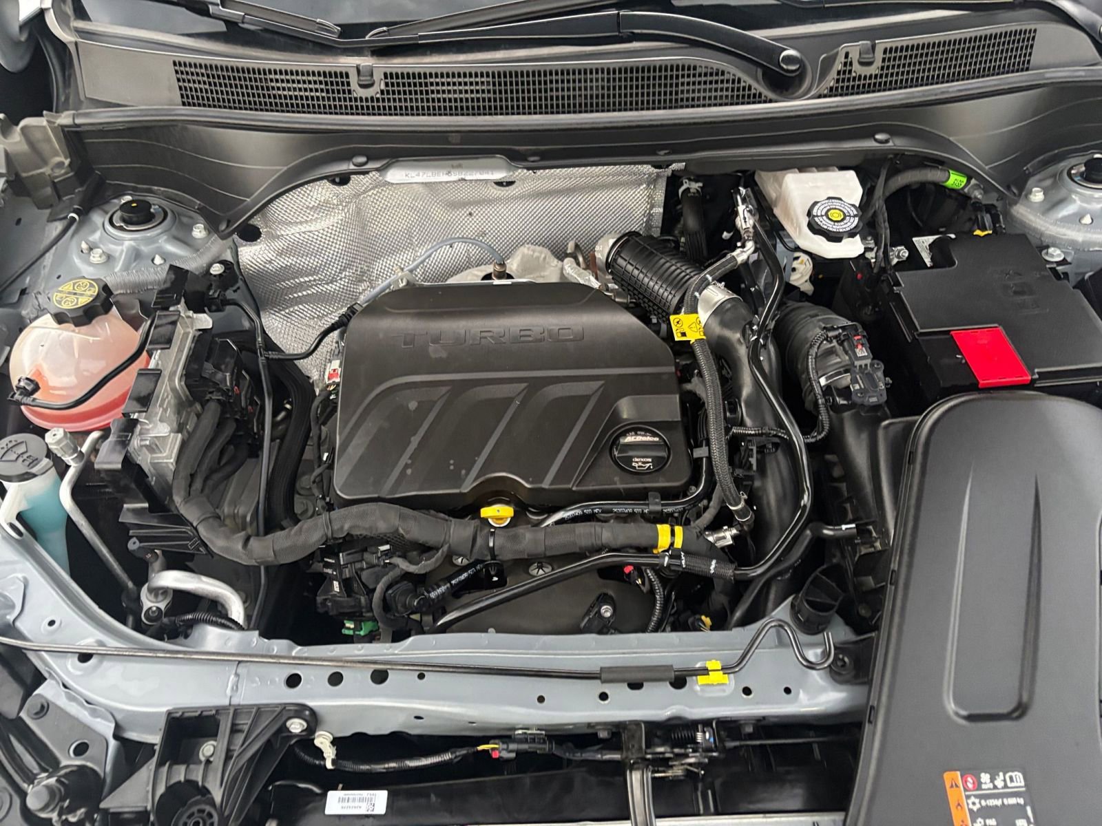 Used 2025 Buick Envista Sport Touring FWD image 31