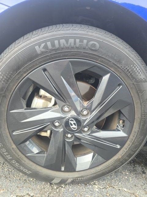 Used 2023 Hyundai Elantra SEL FWD image 20