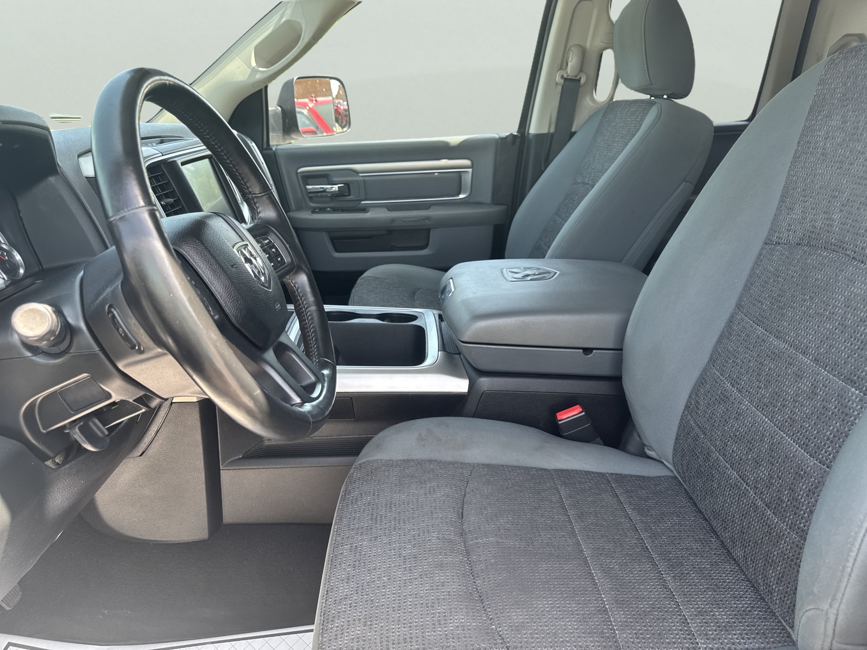 Used 2016 RAM 1500 Big Horn AWD/4WD image 11