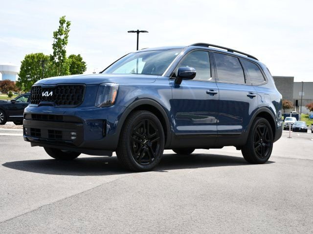 Used 2024 Kia Telluride SX X-Line AWD/4WD image 3