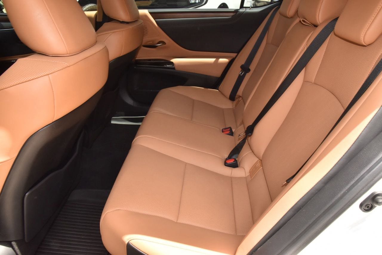 Used 2023 Lexus ES 350 w/ Premium Package FWD image 14