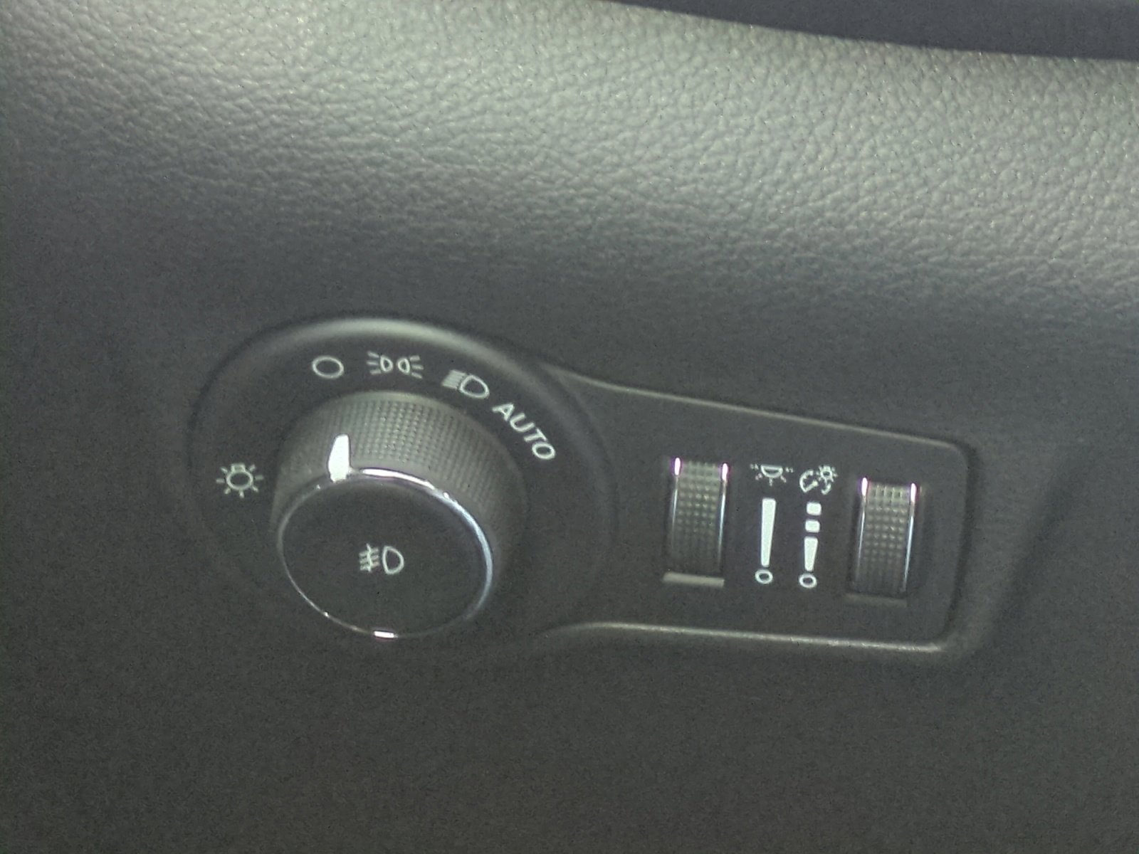 New 2026 Jeep Compass Latitude image 30